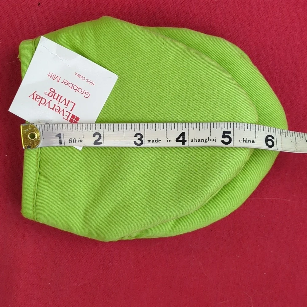 Everyday Living Green Grabber Mitt